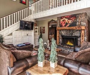 Tis Holiday Haus, 3 Bedrooms, Sleeps 11, Hot Tub, Fireplace, Foosball Ruidoso United States