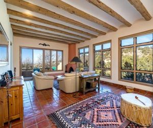 Mitchells East Side, 3 Bedrooms, Sleeps 6, Deck, Views, WiFi, Grill Santa Fe United States