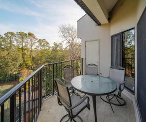 Forest Beach Villa 411, 2 Bedrooms, Sleeps 9, Tennis & Pool View Hilton Head Island United States