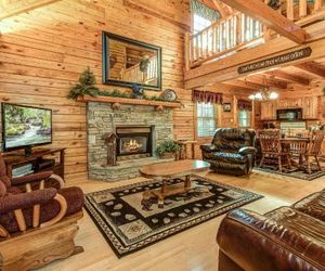 Return To Me, 3 Bedrooms, Sleeps 9, Pool Table, Hot Tub, Gas Fireplace Shady Grove United States