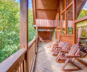 Simple Elegance, Sleeps 18, 6 Bedrooms, Theater Room, Arcade, Hot Tub, WiFi Sevierville United States