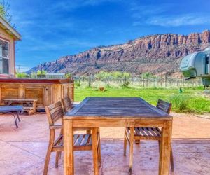 4 Bed 2 Bath Vacation home in Arches National Park Spanish Valley United States