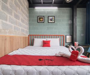 RedDoorz Plus @ Ung Van Khiem Street Ho Chi Minh Vietnam