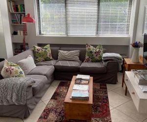 Modern, centrally located Dorp street Apartment STELLENBOSCH South Africa