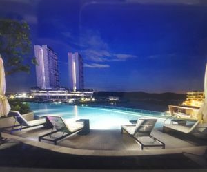 LUXURIOUS NEW SEAVIEW PRIVATE MARINA CONDOMINIUM Nusajaya Malaysia