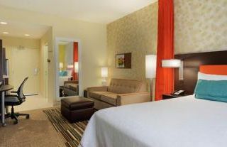 Фото отеля Home2 Suites by Hilton Bettendorf Quad Cities