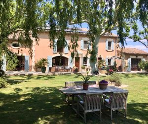Stunning Provencal Mas in the heart of Provence in between St Remy and Avignon Noves France