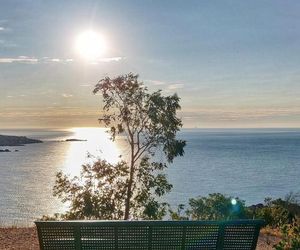 200mètres de la plage Situated only a 3min-walk from the beach Boulouris France
