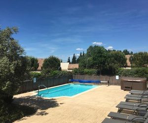Welcoming Villa with Pool in Montburn-des-Corbieres Montbrun France