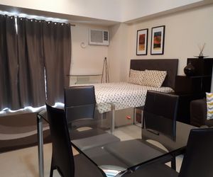 Modern Suite + WiFi at BGC Venice Mall Taguig Makati City Philippines