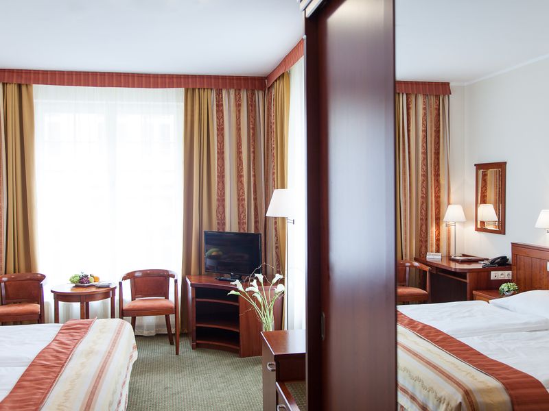 Hotel Photo 3