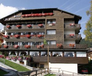 Hotel Garni St. Hubertus Madonna di Campiglio Italy