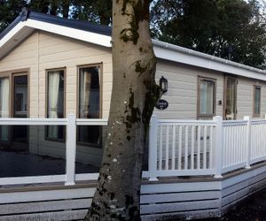 Spacious new holiday lodge on Avon Beach in Dorset Christchurch United Kingdom