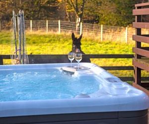 Glen Bay Lodge Farm stay with Hot Tub New Cumnock United Kingdom