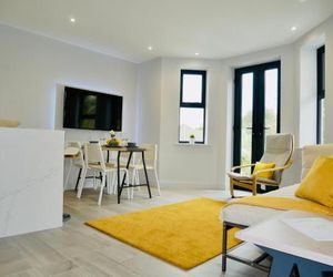 Beautiful AlumPointe Apartment - 400m to the beach Bournemouth United Kingdom