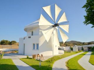 Фото отеля villa windmill