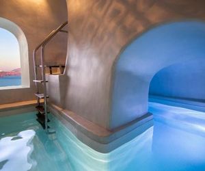 Aloia Villas Oia Greece