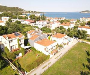 Villa Kyriaki 200m from the sandy beach Nea Irakleitsa Greece