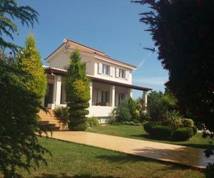 Beautiful Summer House in Chalkutsi Eretria Greece