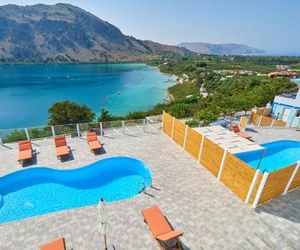 Lake View Suites Kournas Greece