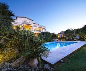 Luxury Villa Allure Aghios Myronas Greece