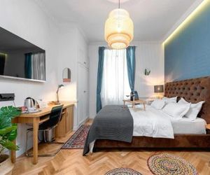 Evala luxury rooms with pool and garden Split Croatia