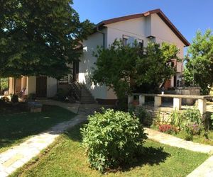 Two-Bedroom Countryside Apartment Marcana Croatia