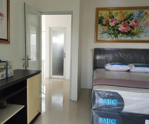 Royal Family Guest House Mandirancan Indonesia