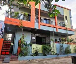 ROCKY HOMESTAY Hampi India