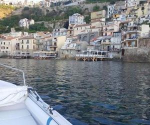 Sea Side Rooms Scilla Italy