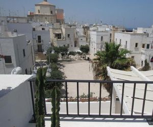 Nisea Polignano a Mare Italy