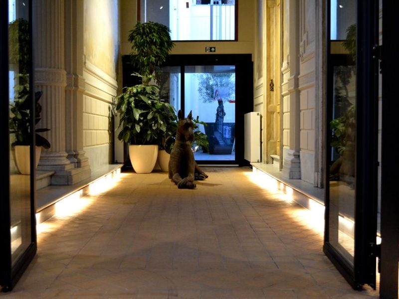 Hotel Photo 7