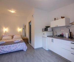 Vigo studio apartman Comisa Croatia