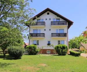 Rooms with a parking space Grabovac (Plitvice) - 17419 Rakovica Croatia