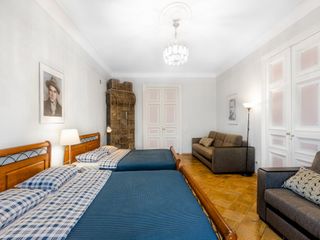 Апартаменты SpbStay на Кирочной 6