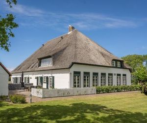 Quaint Farmhouse in De Cocksdorp near Beach De Cocksdorp Netherlands