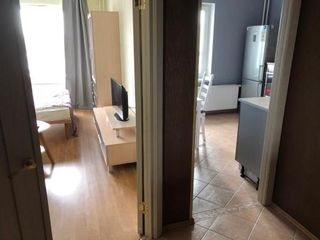 Cozy One Room Apartment. 20 min from metro.