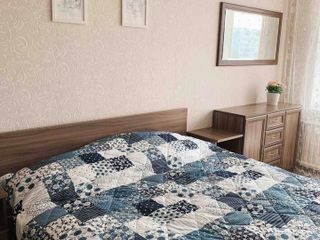 большие стильные апартаменты в уютном районе