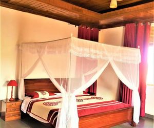 Five bedroom house - ISARO Colline Kalembule Rwanda