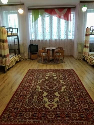 Хостел 85