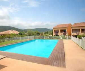 T2 pour 4 pers, charmante résidence avec piscine St. Florent France