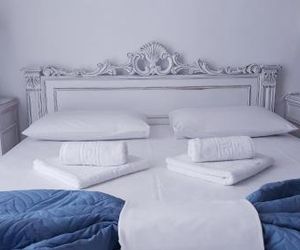 Christos Rooms Paleochora Greece