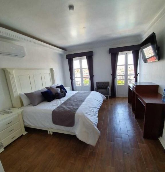 Hotel Photo 3