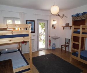 Da Silva Surfcamp 4 Bettzimmer mit Frühstück Praia da Lourinha Portugal