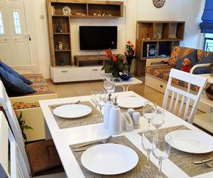 EasyStay-Two bedroom apartment Oroklini Cyprus