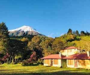 Hotel Orquídeas Runtun Banos Ecuador