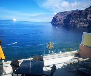 Magnificent Apt. with Sea View, Cliff & Marina Santiago del Teide Spain