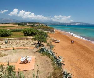 Grand Blue Beach Residences Mandzavinata Greece