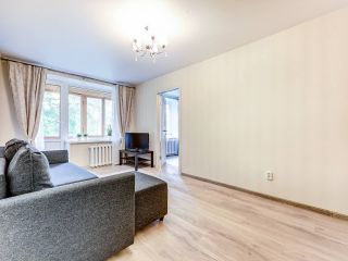 2-bedroom apartment near the center and the metro