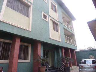 Hotel pic Terris Hotel and Suites